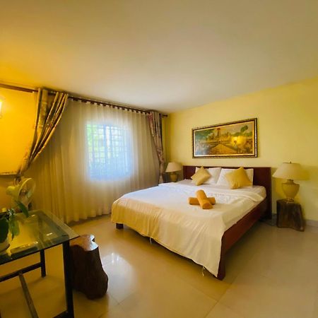Homestay Yellow Natural House Сием Реап Екстериор снимка