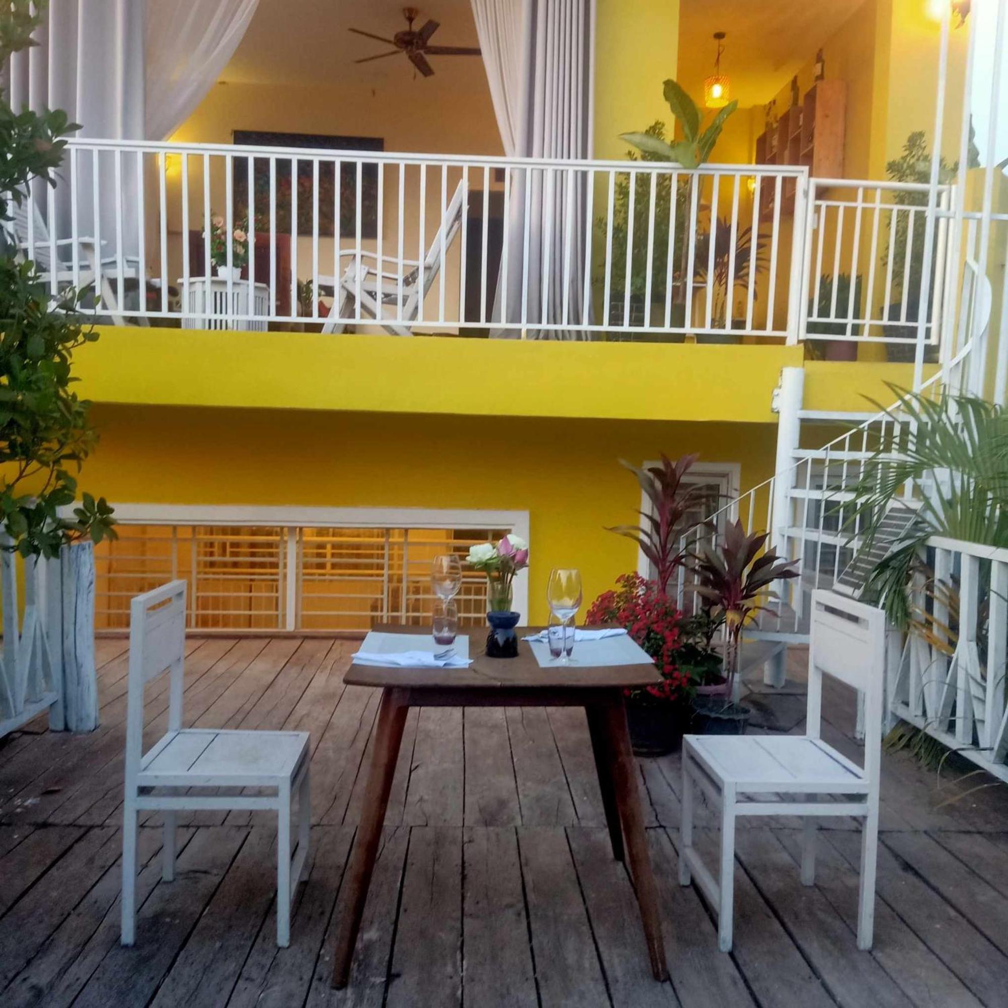 Homestay Yellow Natural House Сием Реап Екстериор снимка