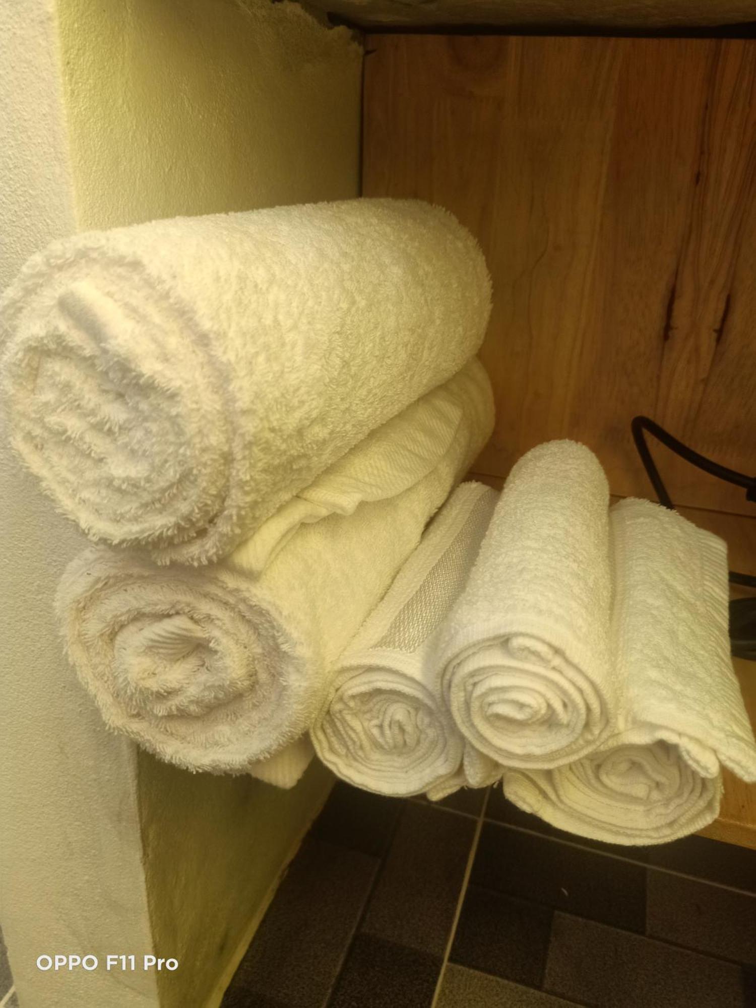 Homestay Yellow Natural House Сием Реап Екстериор снимка