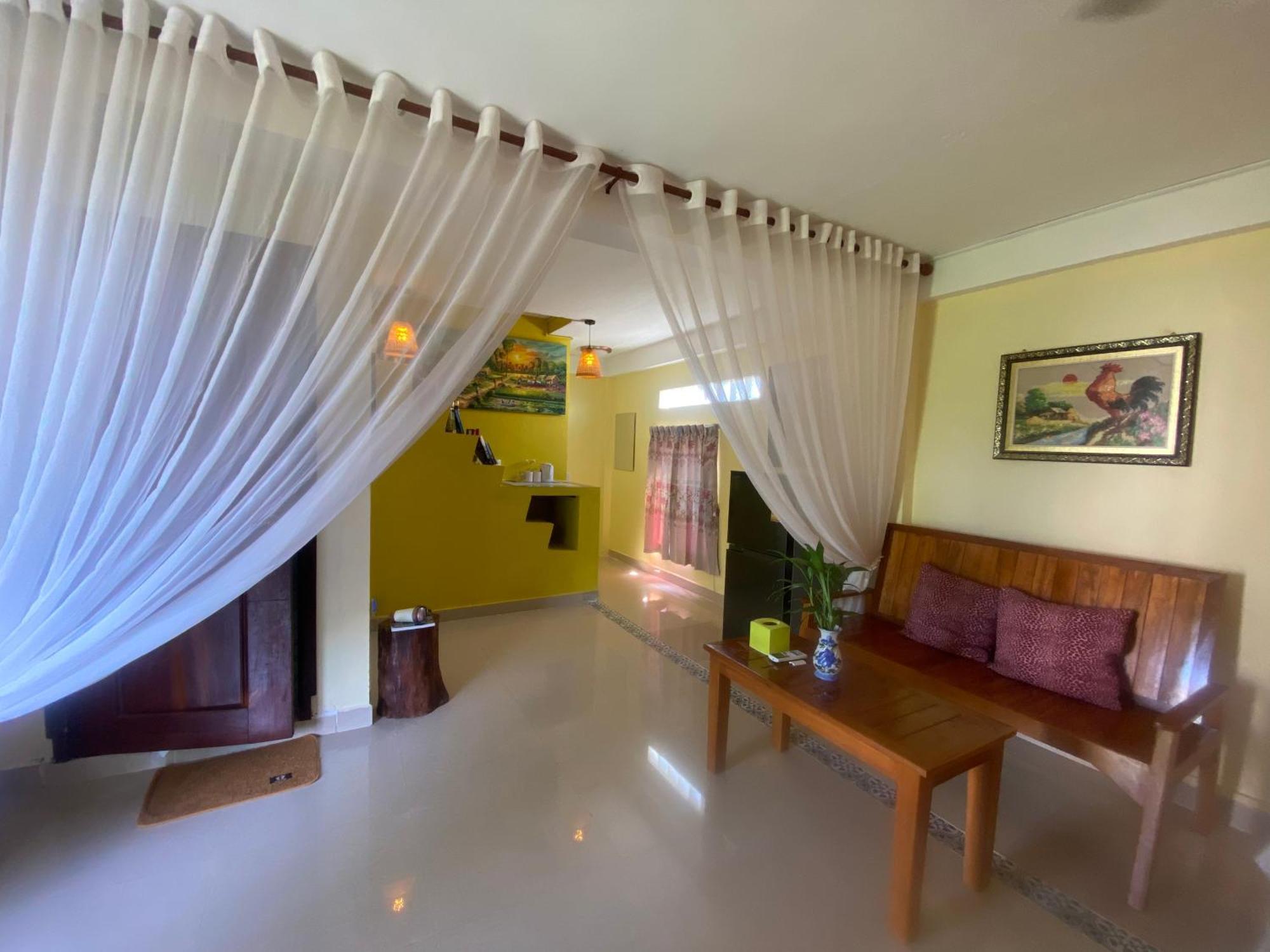 Homestay Yellow Natural House Сием Реап Екстериор снимка
